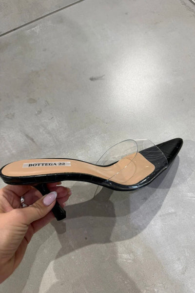 Shoes Black Transparent A1237