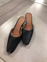 Shoe Nappa Black j70